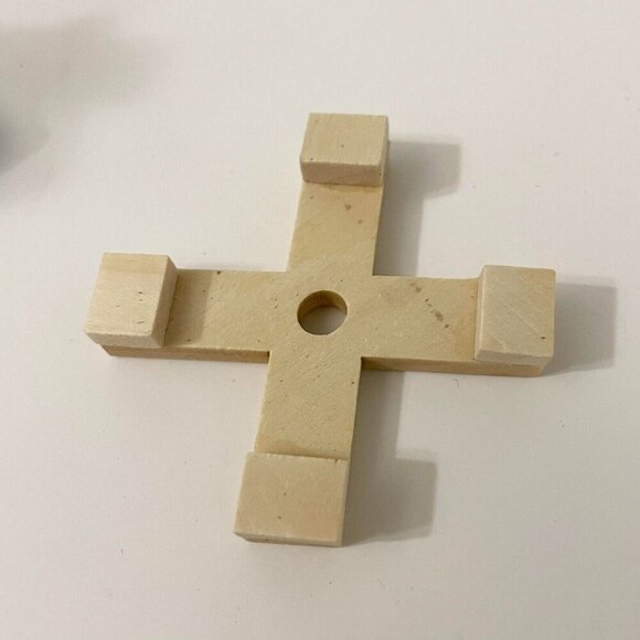 Peanuts A Book And Tree Kit 50 Years Holiday Ornament Miniature Tree - Picture 16 of 16